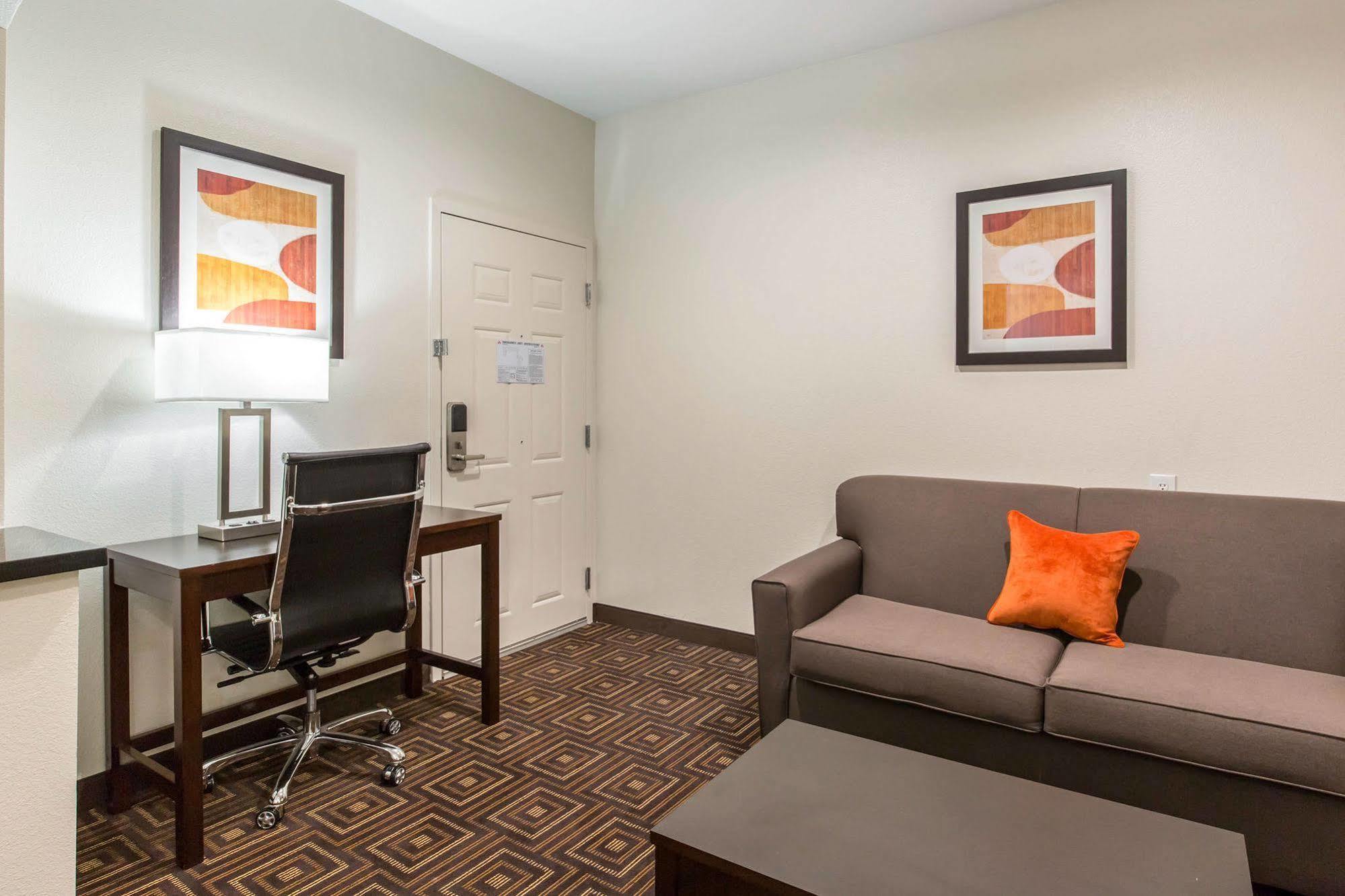 Scottish Inns & Suites Spring - Houston North Экстерьер фото
